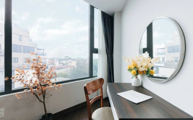 Ivy Luxury Hotel & Apartment