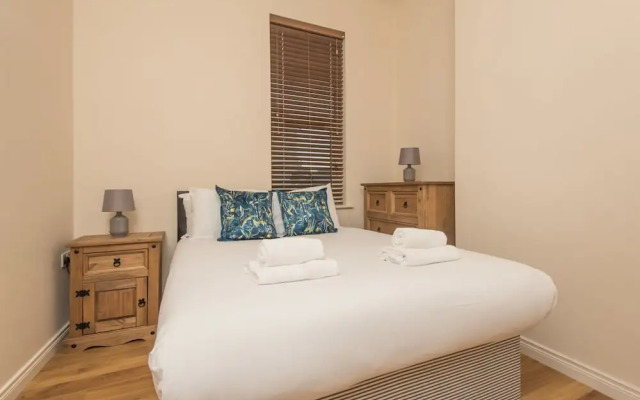 Glandore Lodge