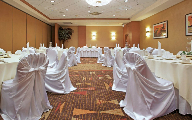 Holiday Inn Houston Intercontinental Airport by IHG