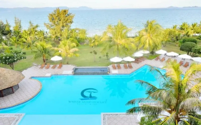 White Sand Doclet Resort And Spa