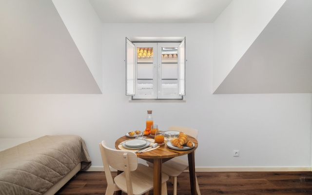 Alfama Studio Prime Location Explore Lisbon W/ Style