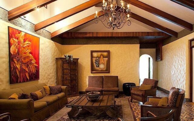 Hotel 1915 Inn & Suites