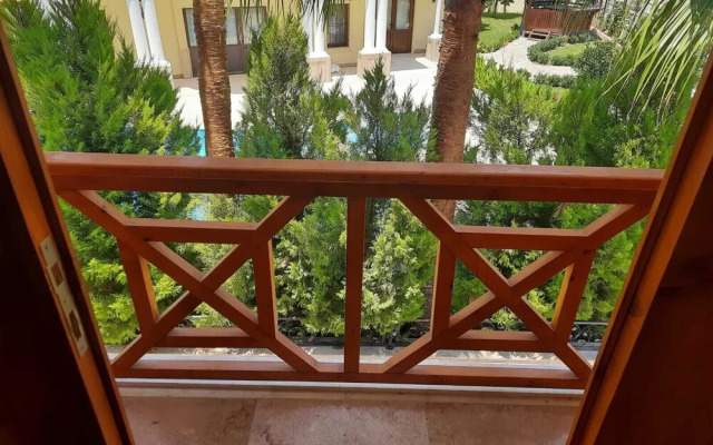Stunning 10 Bedroom Villa in Dalyan