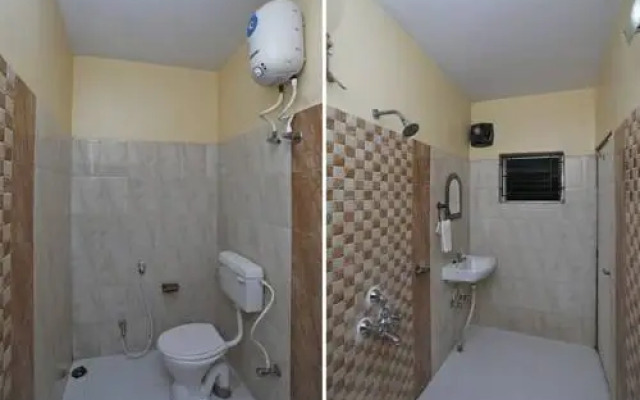 OYO 14818 Sudarshan Apartment