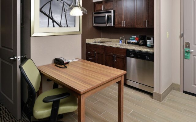 Homewood Suites by Hilton Cincinnati Mason