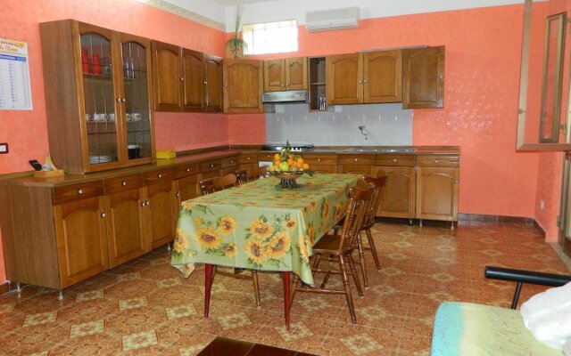 Bed & Breakfast Villa Robinia Massafra