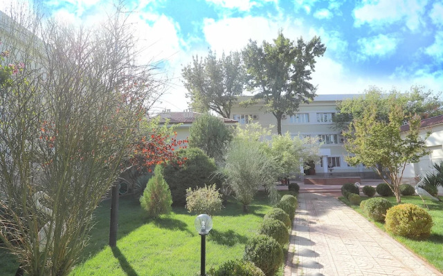 VIARDO Hotel