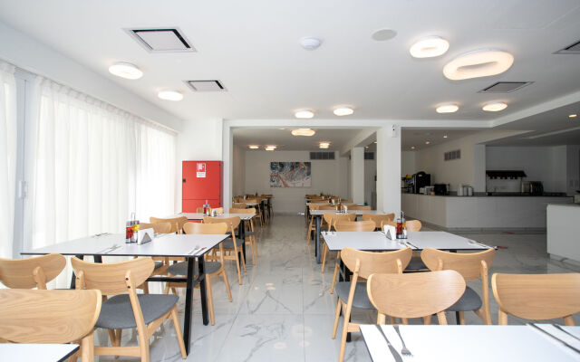 Best Western Plus Larco Hotel