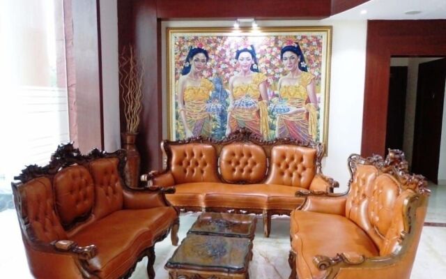 Hotel Ashwa Park