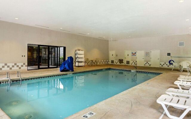 Comfort Inn & Suites Hot Springs Midtown