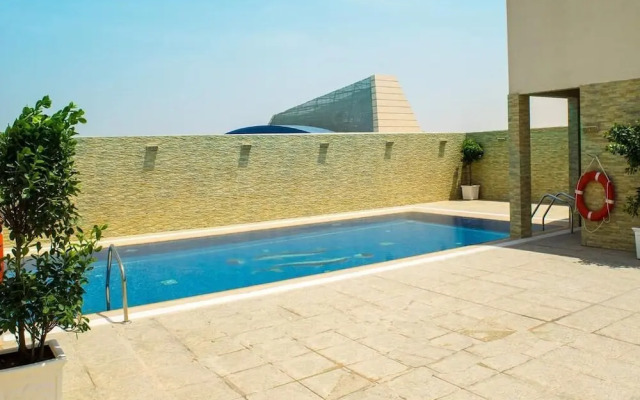 Premium Strato Hotel