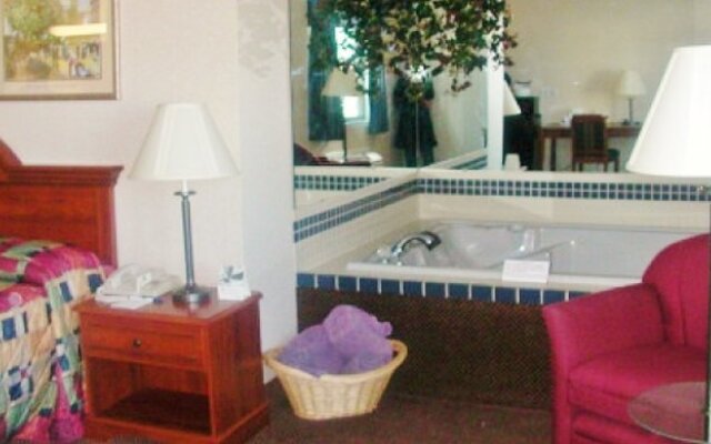Country Hearth Inn Lomira Hotel