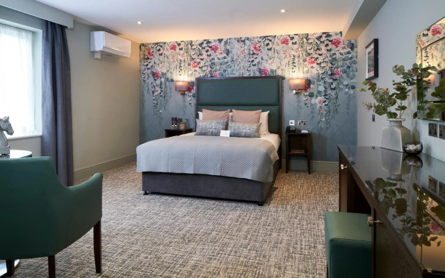 Mandolay Hotel Guildford