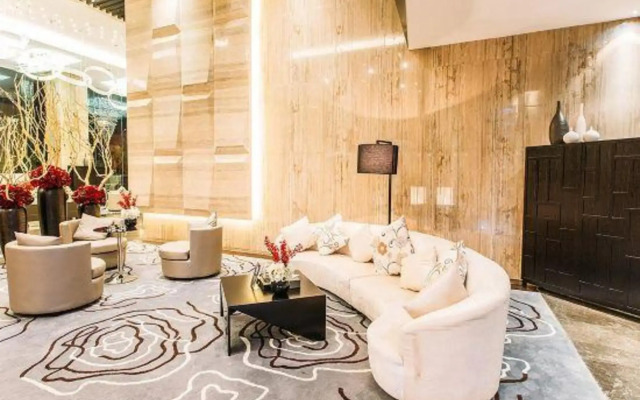 Maitao Crystal Hotel