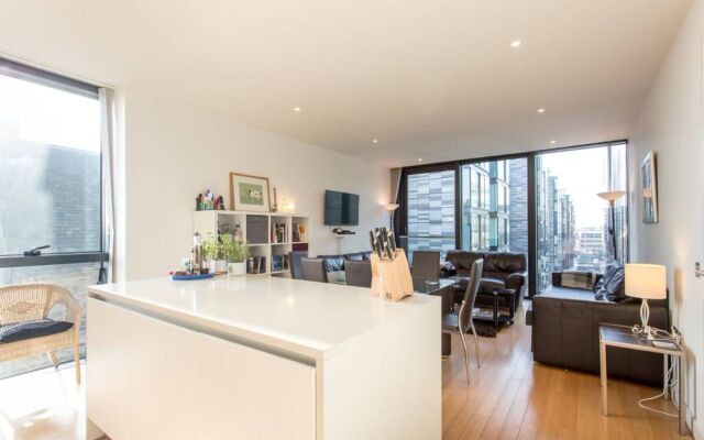 Luxury 2 Bedroom Quartermile Apartment