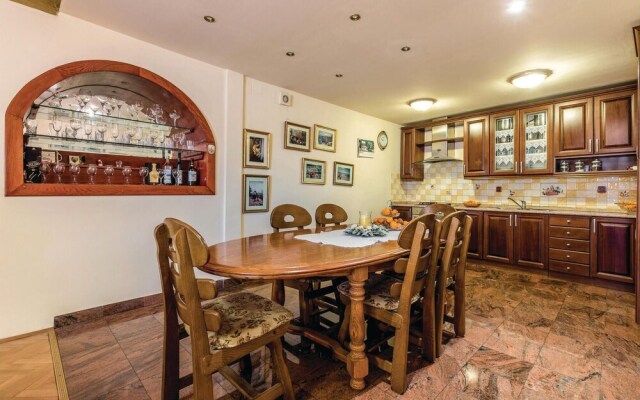 Nice Home in Praputnjak With 3 Bedrooms and Wifi