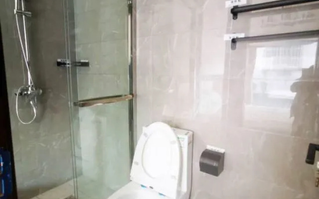 Jinting Laohe Jibanyuewan Homestay