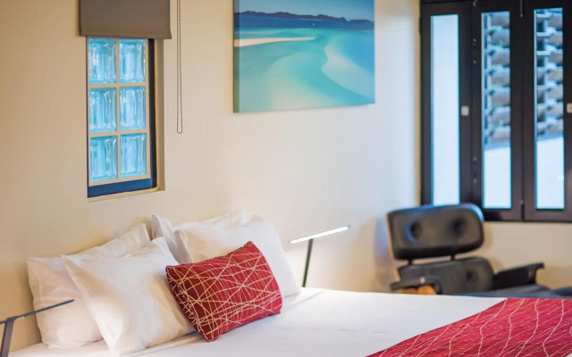 at Waterfront Whitsunday Retreat