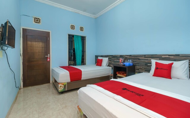 RedDoorz Syariah @ Mora Garden Bungo