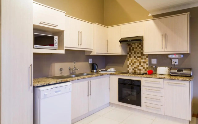 Stonehill River Lodge