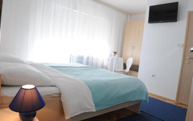 Rooms Stella