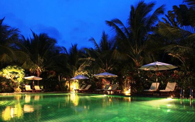 Cham Villas Boutique Luxury Resort