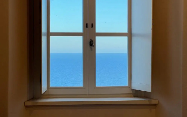 Capel Rosso Lighthouse