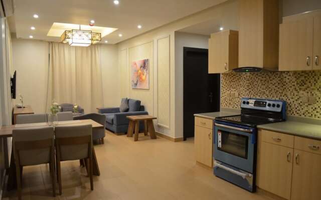 Larissa Suites