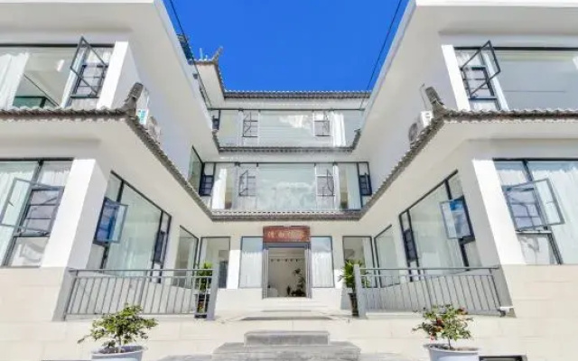 Dali Qing·Ye Vacation Boutique Stay (Small Putuo Scenic Area of Wase Town)