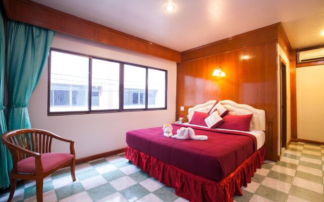 Lamai Inn Hotel