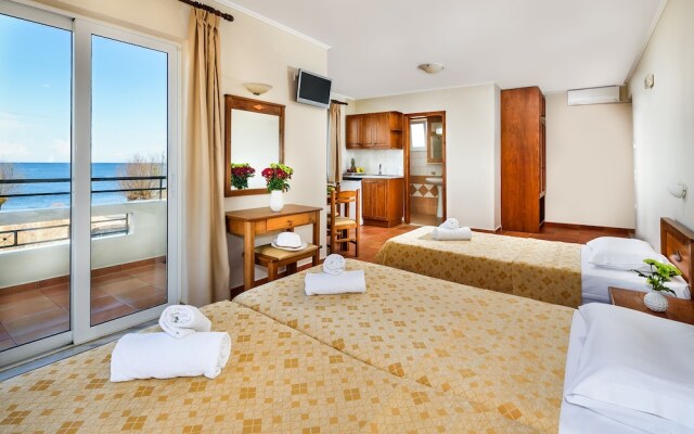 Panos Beach Hotel