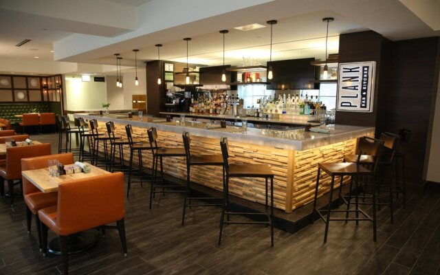 Hotel Indigo Naperville Riverwalk by IHG