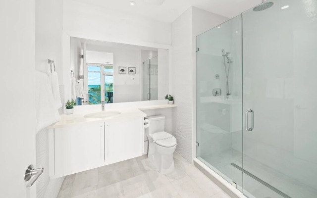 Endless Horizon in Siesta Key