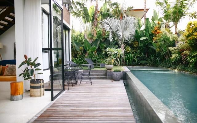 Villa Pakuk by Alfred in Bali
