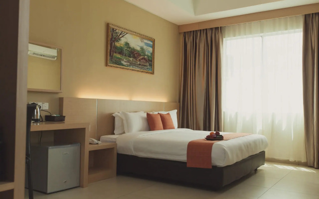 Paragon Lutong Hotel