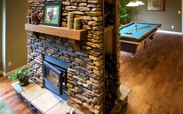Mt. Woodside Bed & Breakfast