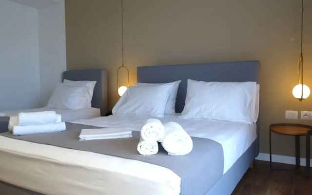 Valmar Hotel