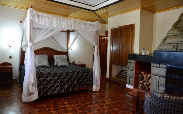 Green Hills Hotel