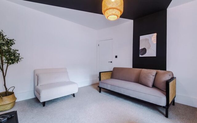 Modern & Chic Four Bedroom Home