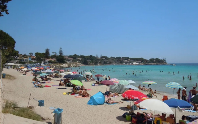 Trilocale In Villa Con Piscina - Clima E Wi-fi