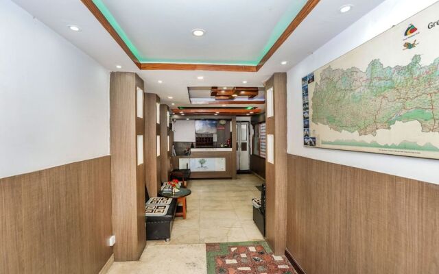 4 Seasons Hostel