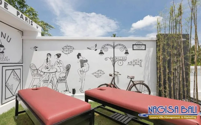 Zebra Villa by Nagisa Bali