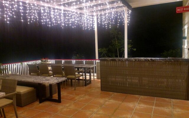 Villa Jaran Jingkrak - Hostel