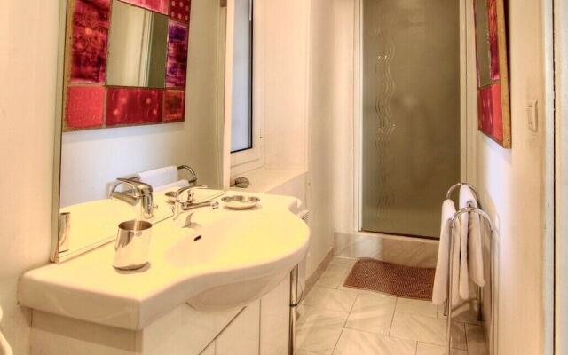 Les Remparts Antibes Location