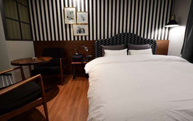Brown Dot Hotel Daeyeon