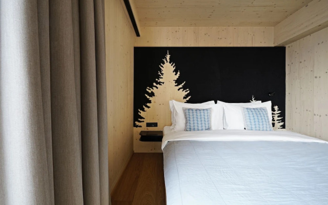 Numa Vienna Wood