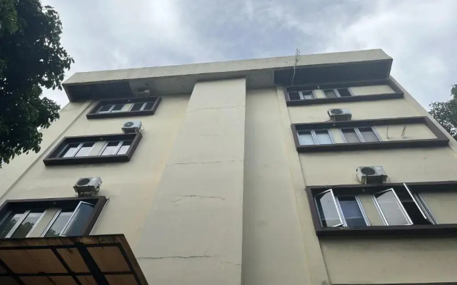 OYO 92723 Sultan Residence Syariah