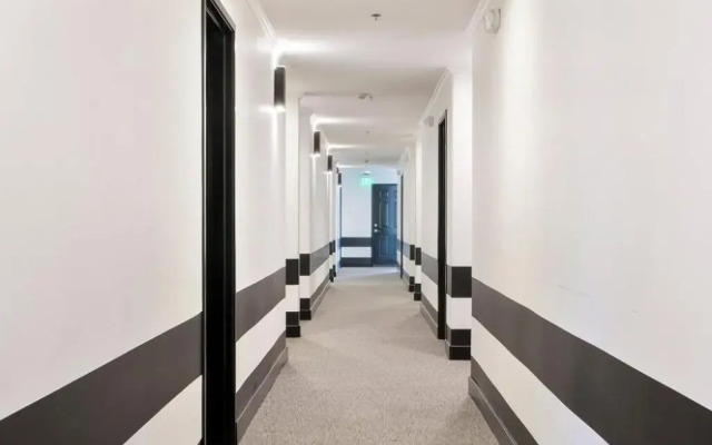 Casablanca Inn