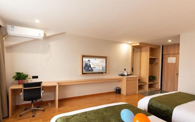 GreenTree Inn Wuxi Jiangyin City Wanda Plaza Tongfu Road Express Hotel