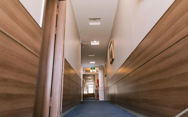 Rum Vang II Hotel